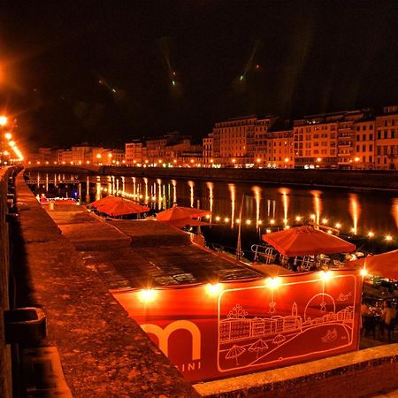 Nice Apartment On The Riverside Pisa Buitenkant foto
